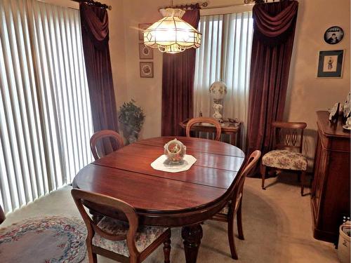 4809 Riverside Drive, Vermilion, AB - Indoor Photo Showing Dining Room