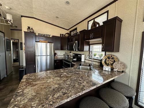 1201 Oak Avenue, Lac Des Iles, SK - Indoor Photo Showing Kitchen With Double Sink