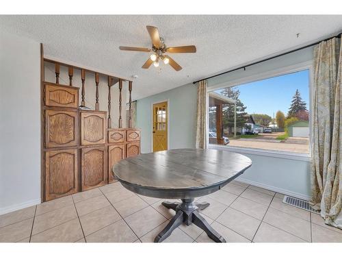 5516 47 Street, Lloydminster, AB - Indoor