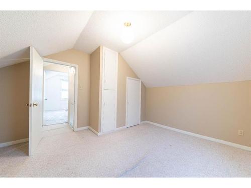 5516 47 Street, Lloydminster, AB - Indoor Photo Showing Other Room