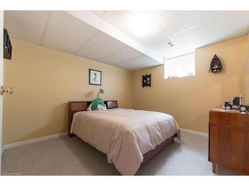 5107 26A Street Close, Lloydminster, AB - Indoor Photo Showing Bedroom