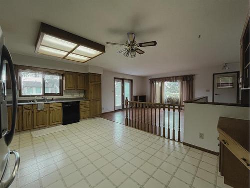 1953 5A Avenue, Wainwright, AB - Indoor Photo Showing Other Room