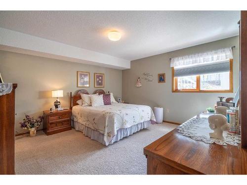 102 Kildaw Drive, Loon Lake, SK - Indoor Photo Showing Bedroom