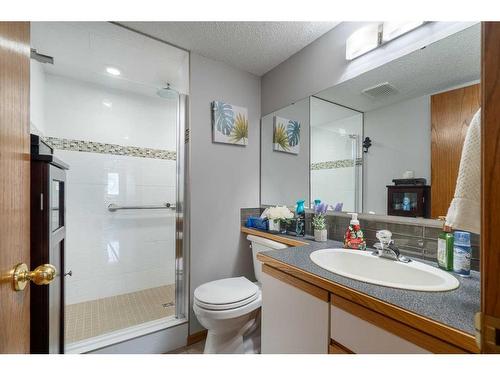 102 Kildaw Drive, Loon Lake, SK - Indoor Photo Showing Bathroom