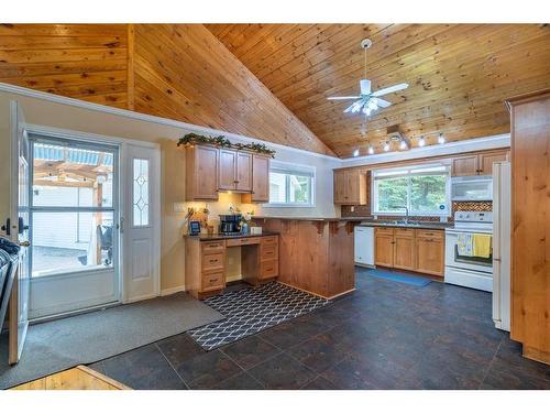 1103 Marblo Place, Brightsand Lake, SK - Indoor Photo Showing Other Room