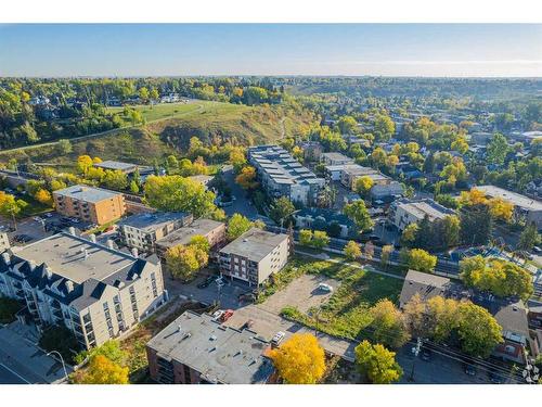 623 9A Street Nw, Calgary, AB - Outdoor With View