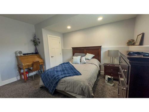 2441 7 Avenue, Wainwright, AB - Indoor Photo Showing Bedroom