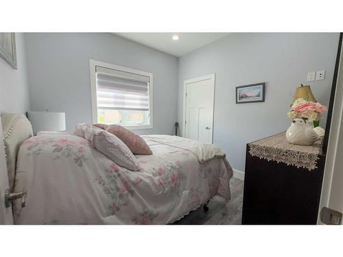 2441 7 Avenue, Wainwright, AB - Indoor Photo Showing Bedroom