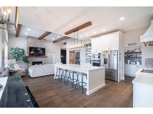 6119 13 Street Close, Lloydminster, AB - Indoor Photo Showing Kitchen