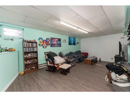 120 2 Street East, Lashburn, SK - Indoor Photo Showing Other Room