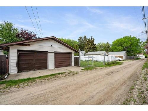 4812 40 Street, Lloydminster, SK - Outdoor With Exterior