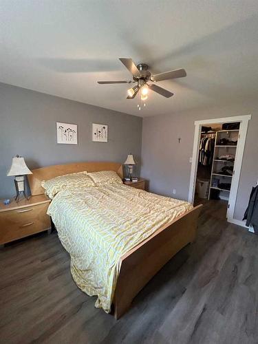 5203 64 Street, Vermilion, AB - Indoor Photo Showing Bedroom