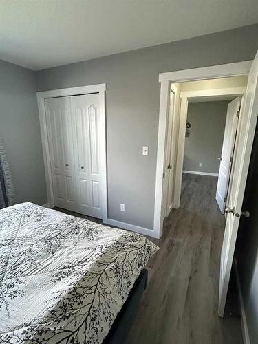 5203 64 Street, Vermilion, AB - Indoor Photo Showing Bedroom