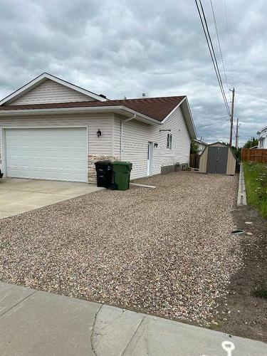 5203 64 Street, Vermilion, AB - Outdoor