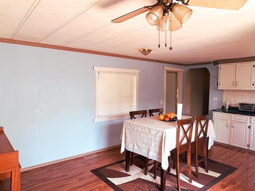 5210 56B Street, Lloydminster, AB - Indoor Photo Showing Dining Room