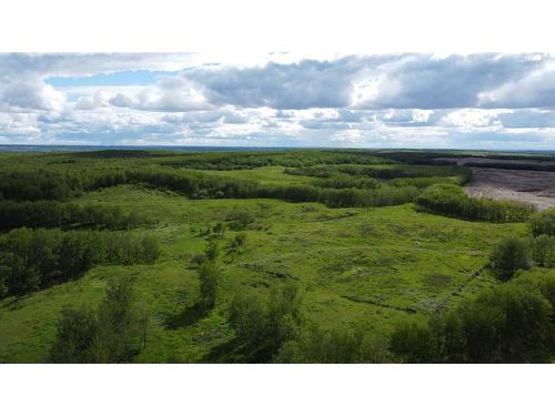 113035A Twp Rd 552, Two Hills, AB 