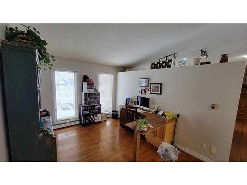 412 1 Street, Paradise Hill, SK - Indoor Photo Showing Other Room