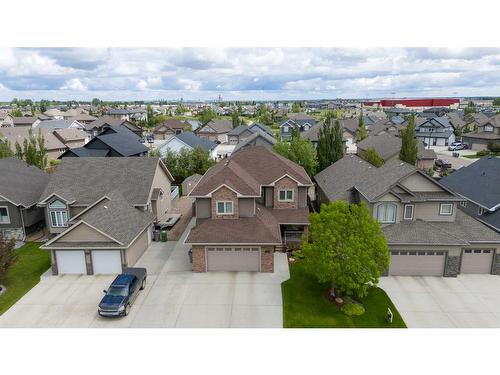 1605 53A Avenue Close, Lloydminster, AB - Indoor Photo Showing Garage