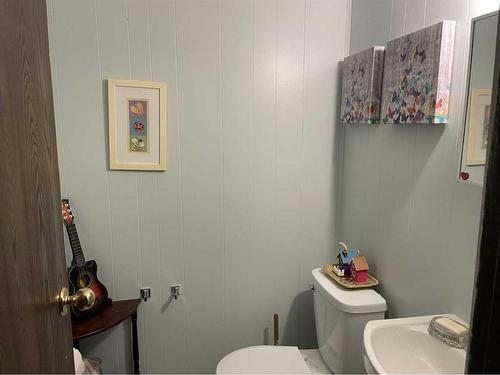 5135 46 Street, Provost, AB - Indoor Photo Showing Bathroom