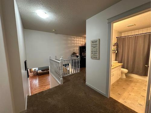 5501 43 Street, Provost, AB - Indoor Photo Showing Other Room