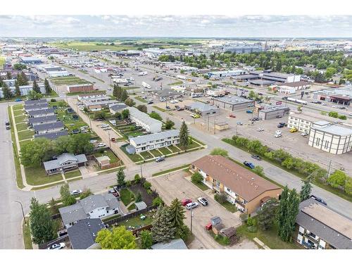 1-16-5633 43 Street, Lloydminster, AB - Outdoor With View