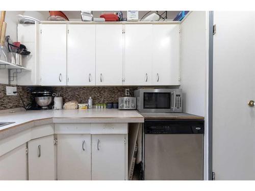 490037 Rr 20, Rural Vermilion River, County Of, AB - Indoor Photo Showing Kitchen