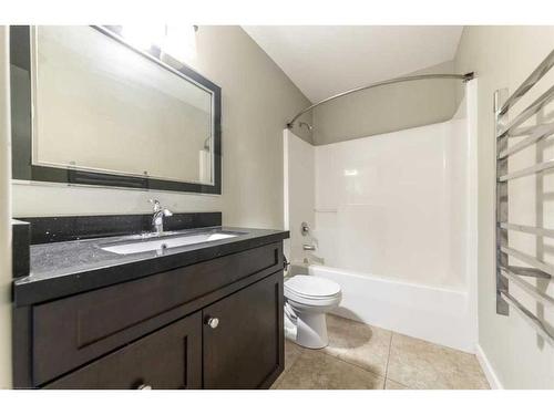 42-4260 41 Street, Lloydminster, SK - Indoor Photo Showing Bathroom