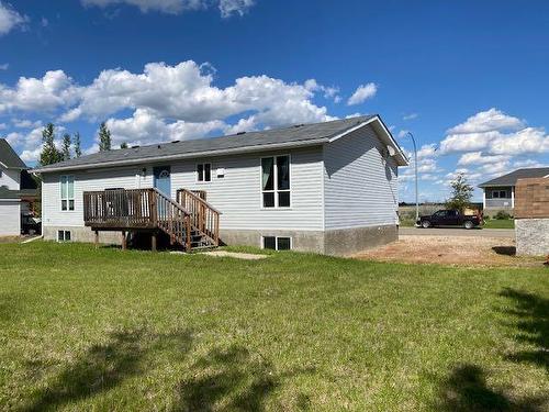 5006 46 Street, Irma, AB - Outdoor