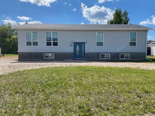 5006 46 Street, Irma, AB - Outdoor