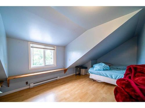 440004 Rge Rd 30, Rural Wainwright No. 61, M.D. Of, AB - Indoor Photo Showing Bedroom