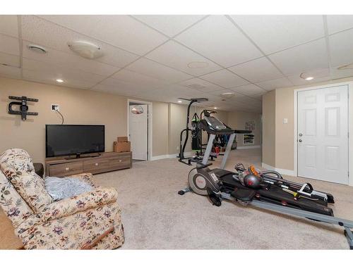 3706 56A Avenue, Lloydminster, AB - Indoor Photo Showing Gym Room