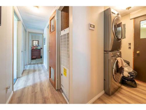 22 Hawkes Street, Marsden, SK - Indoor Photo Showing Laundry Room