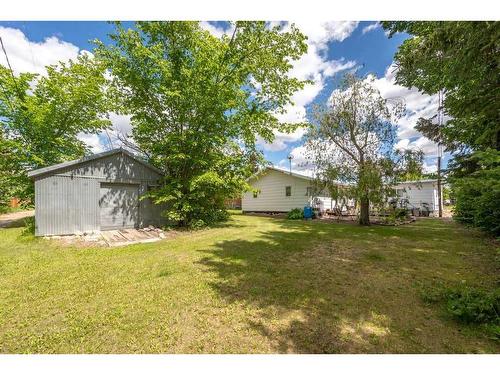 22 Hawkes Street, Marsden, SK - Outdoor