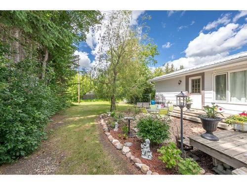 22 Hawkes Street, Marsden, SK - Outdoor