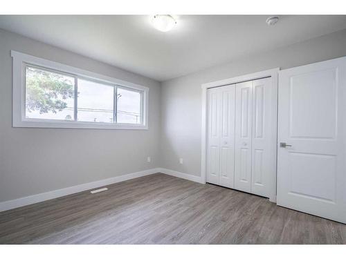 5010 54 Street, Lloydminster, AB - Indoor Photo Showing Other Room