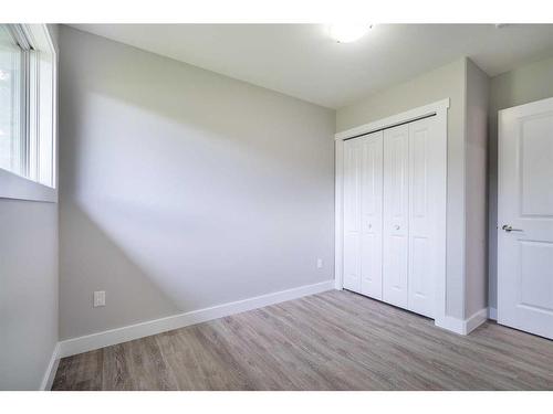 5010 54 Street, Lloydminster, AB - Indoor Photo Showing Other Room