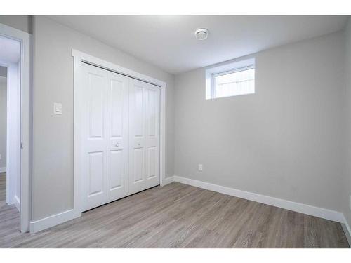 5010 54 Street, Lloydminster, AB - Indoor Photo Showing Other Room