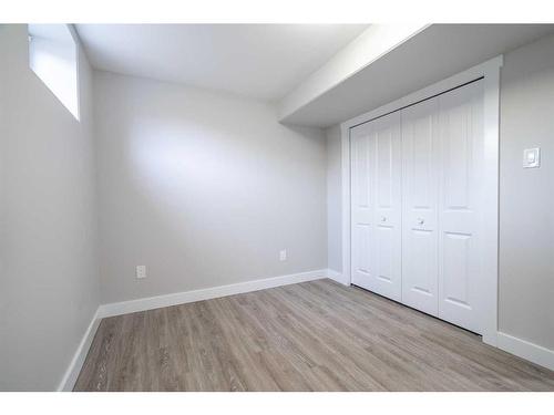 5010 54 Street, Lloydminster, AB - Indoor Photo Showing Other Room