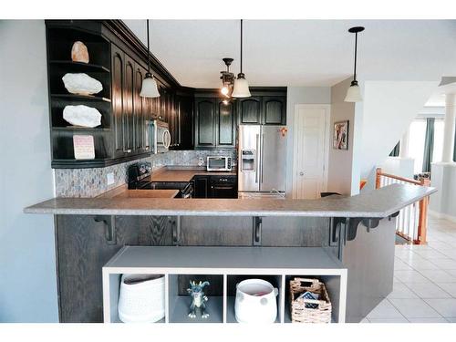 2 Birch Road, Rural Wainwright No. 61, M.D. Of, AB - Indoor Photo Showing Kitchen