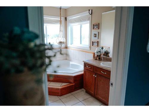 2 Birch Road, Rural Wainwright No. 61, M.D. Of, AB - Indoor Photo Showing Bathroom