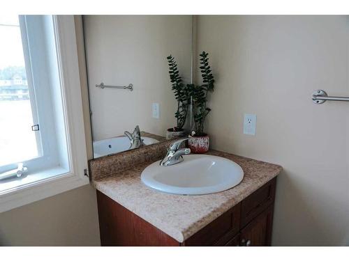 2 Birch Road, Rural Wainwright No. 61, M.D. Of, AB - Indoor Photo Showing Bathroom