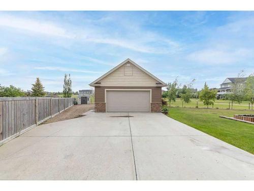 1620 53A Avenue Close, Lloydminster, AB - Outdoor