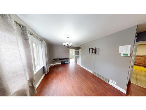 4504 49 Street, Lloydminster, SK - Indoor Photo Showing Other Room