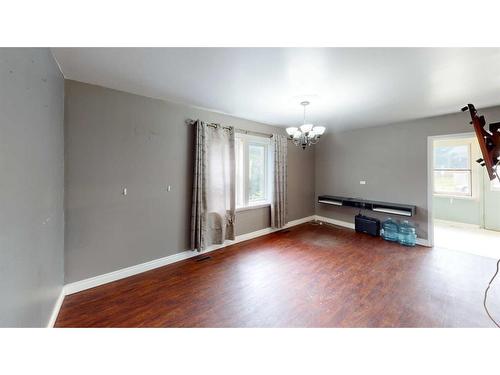 4504 49 Street, Lloydminster, SK - Indoor Photo Showing Other Room