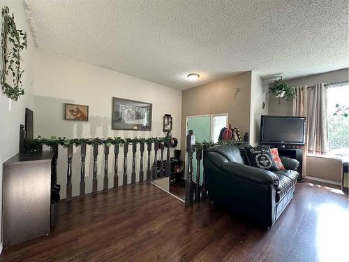 1640 5A Avenue, Wainwright, AB - Indoor