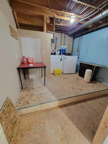 5014 Imperial Avenue, Coronation, AB - Indoor Photo Showing Basement