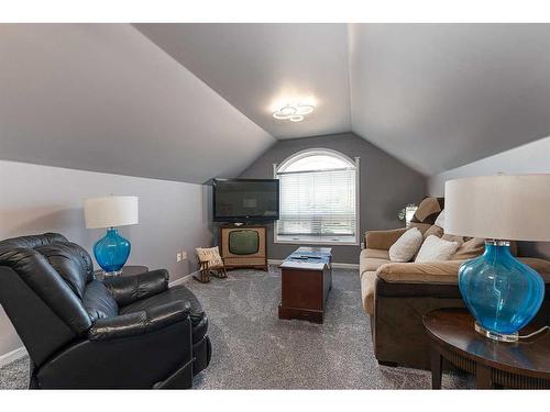 5805 23 Street, Lloydminster, AB - Indoor Photo Showing Other Room