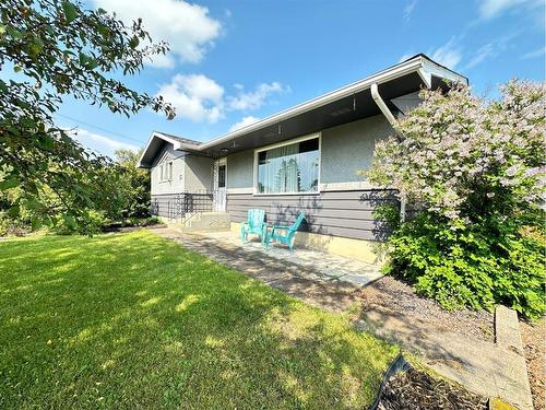 75 3 Street East, Lashburn, SK - Outdoor With Deck Patio Veranda