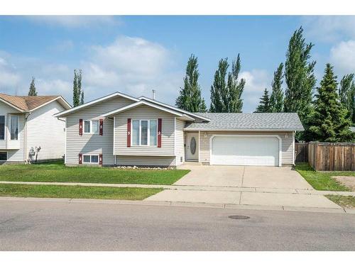 6608 39 Street, Lloydminster, AB - Outdoor With Facade