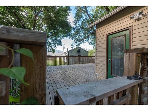 118 1 Street, Paradise Valley, AB - Outdoor With Deck Patio Veranda With Exterior